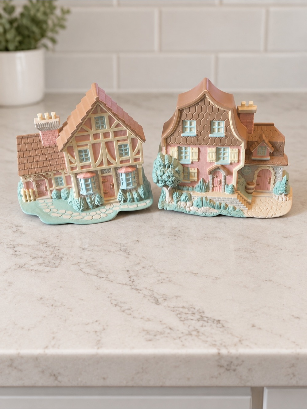 Vintage 1995 Burwood Pastel Cottage Wall Plaques Set of 2 USA